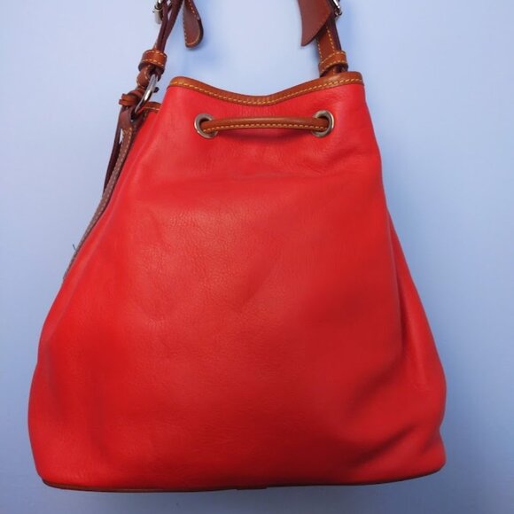 Dooney & Bourke Smooth Leather Bucket Bag Orange/Red Drawstring Tassel Purse - Picture 8 of 16